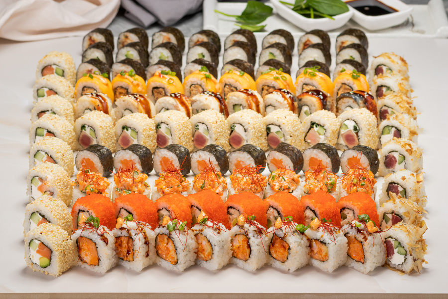 ����� ���