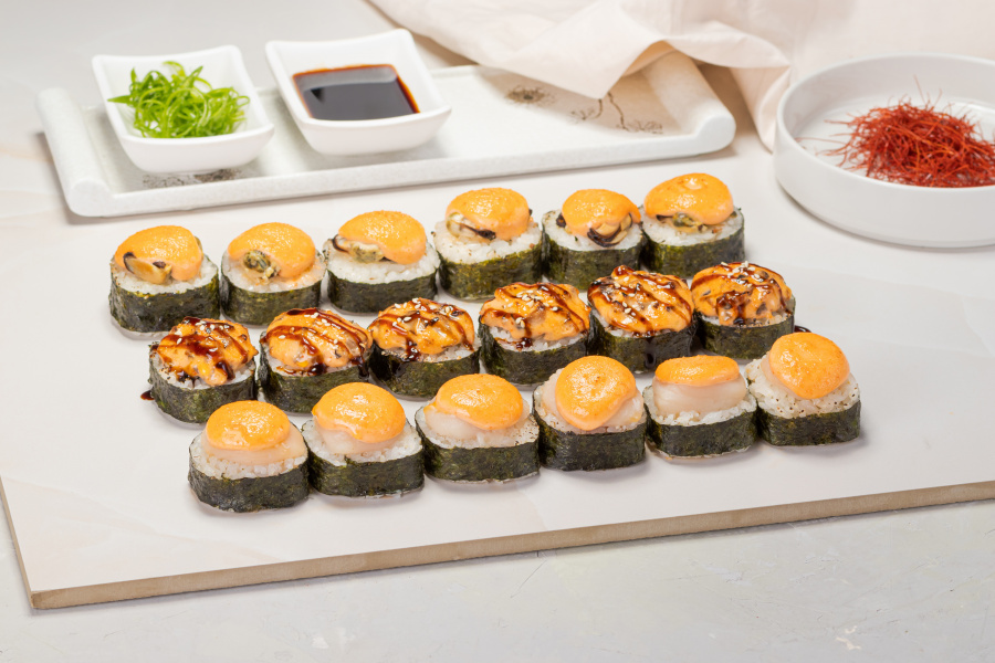 ����� ���